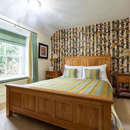 Inn The Fauconberg
