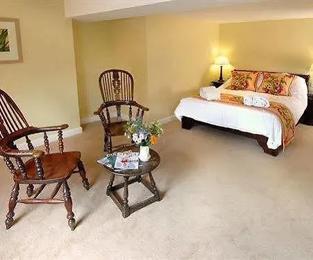 The Fauconberg Inn
